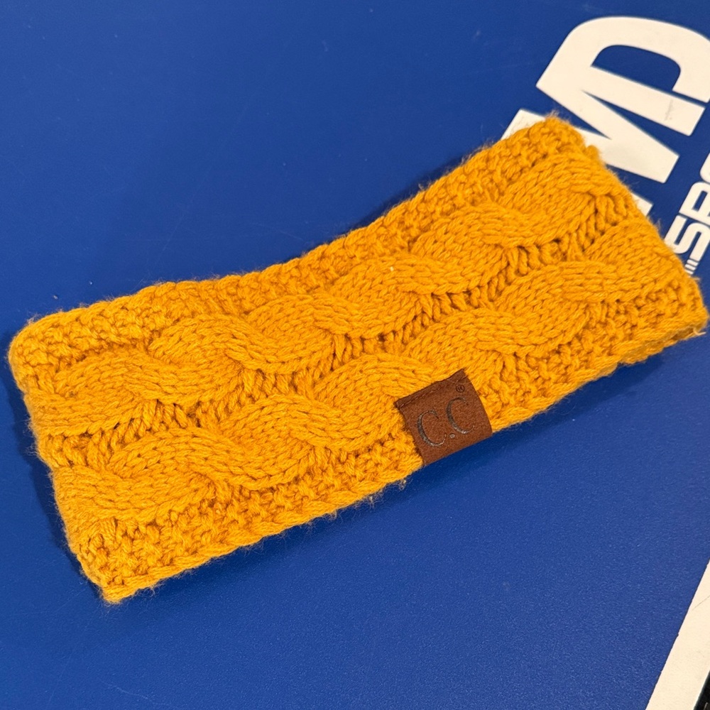 Women’s Mustard Cable Knit Headband